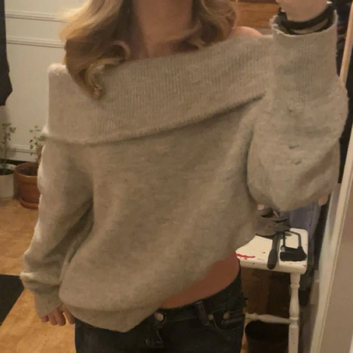 stickad off shoulder 