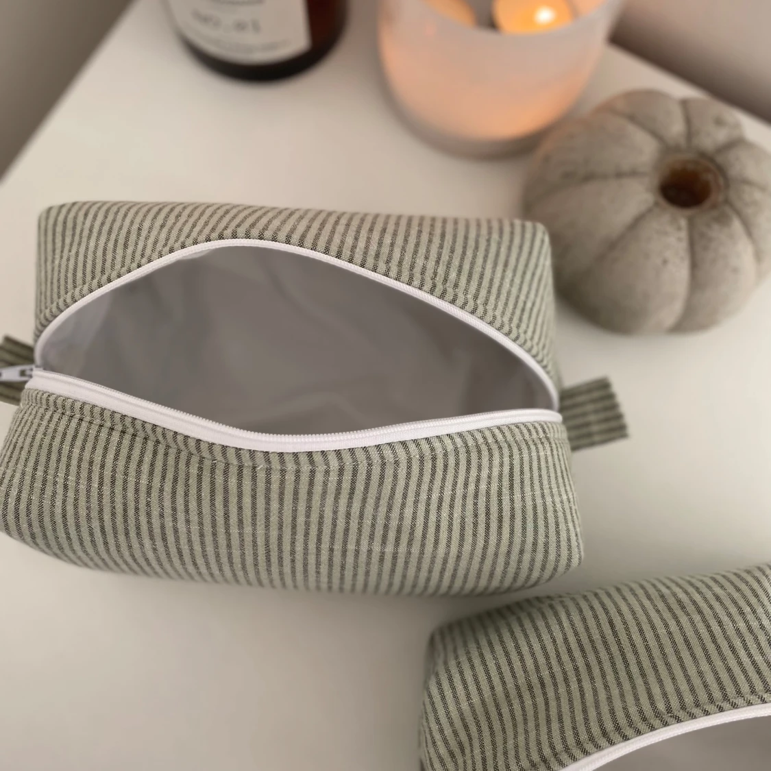 Grön necessär  - 92