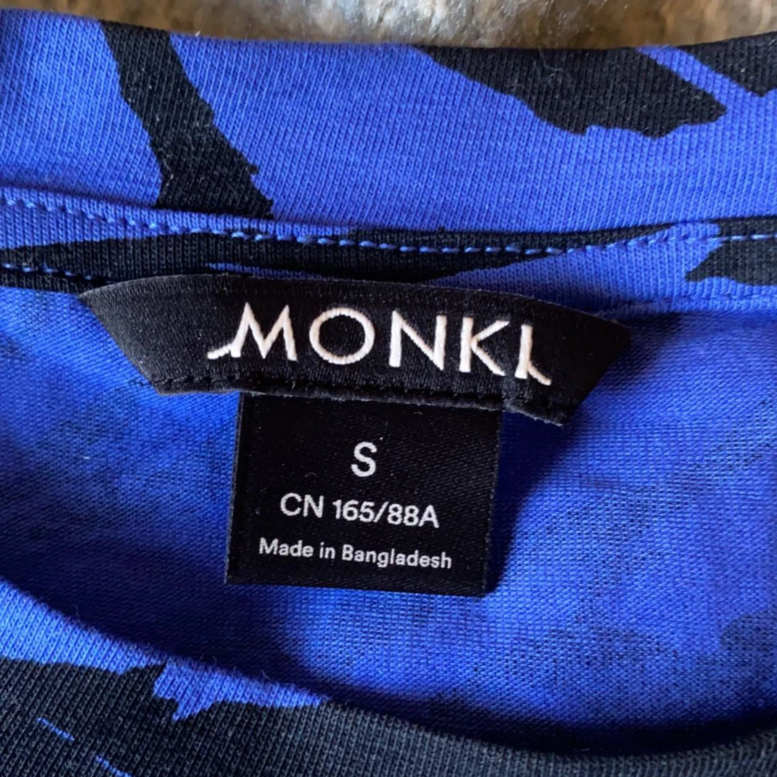 Tröja från Monki - 92