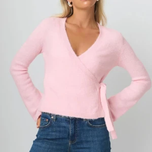 Gina kofta  - Trendiga Gina koftan, superbra skick💞Köp gärna via köp nu!💞