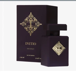 Side effekt  - 10 ml Side Effect. Kolla lista på de 28st mest haypade parfymer i marknaden och välj din favori. Jag köper in större mängd refiler på parfymerna från Holland därför jag får bra priser och kan sälja till grymma priser 👌🏼