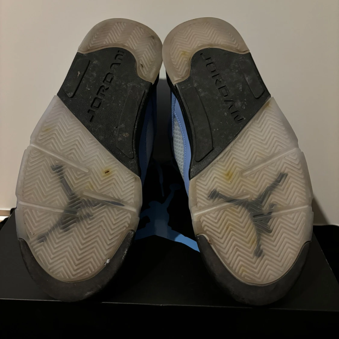 Jordan 5 UNC - 91