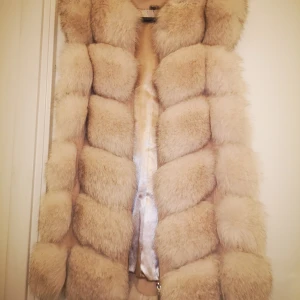 Pälsväst - Jättefint skick