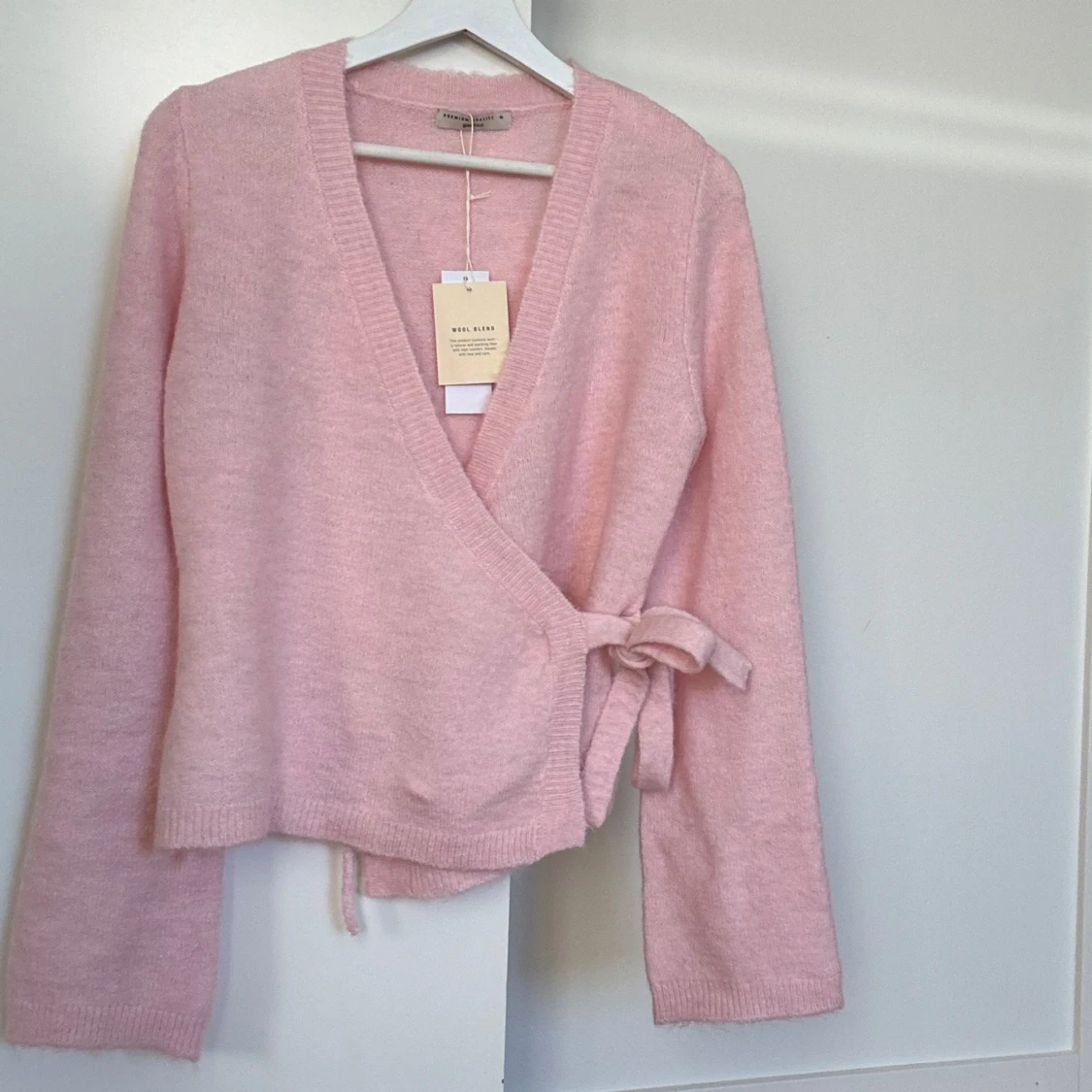 Gina tricot rosa stickad tröja  - 91