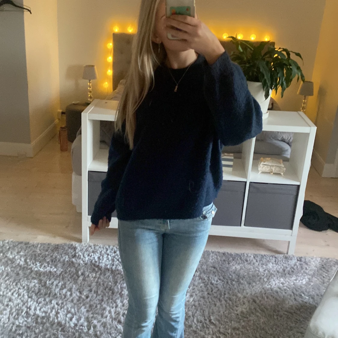 Mörkblå stickad tröja från H&M