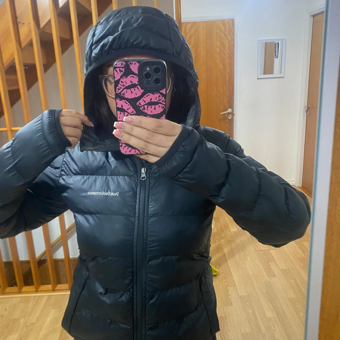 Svart peak performance jacka  - 90