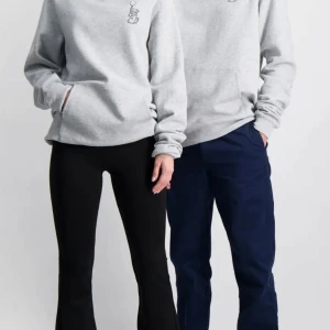 Juan c hoodie - säljer denna hoodie då den inte kommer till användning. nypris var cirka 400, slutsåld online och perfekt i storlek🥰! 