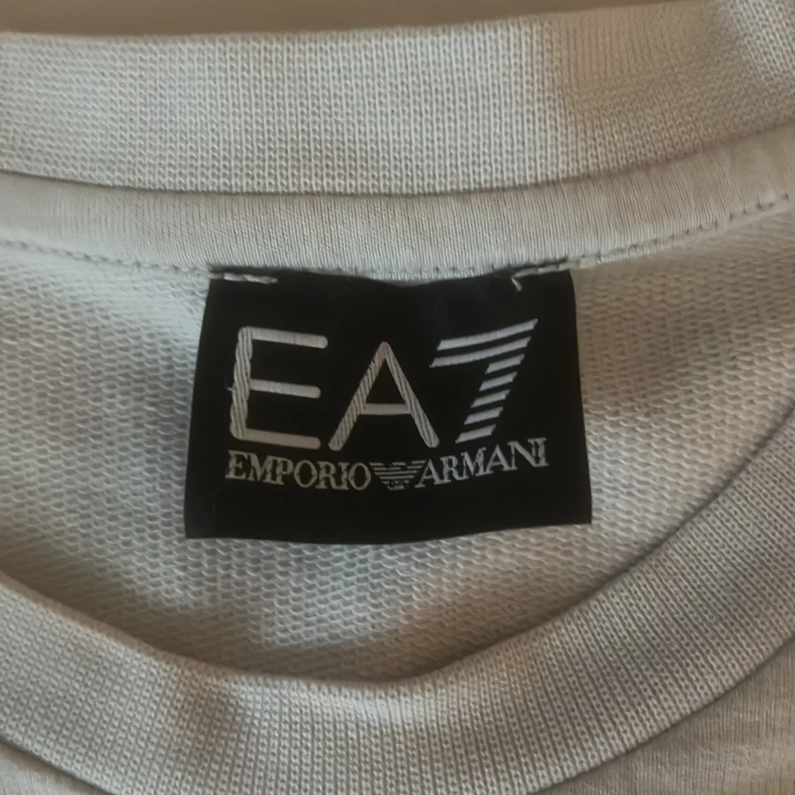 Grå/Vit tröja från Emporio Armani - 91