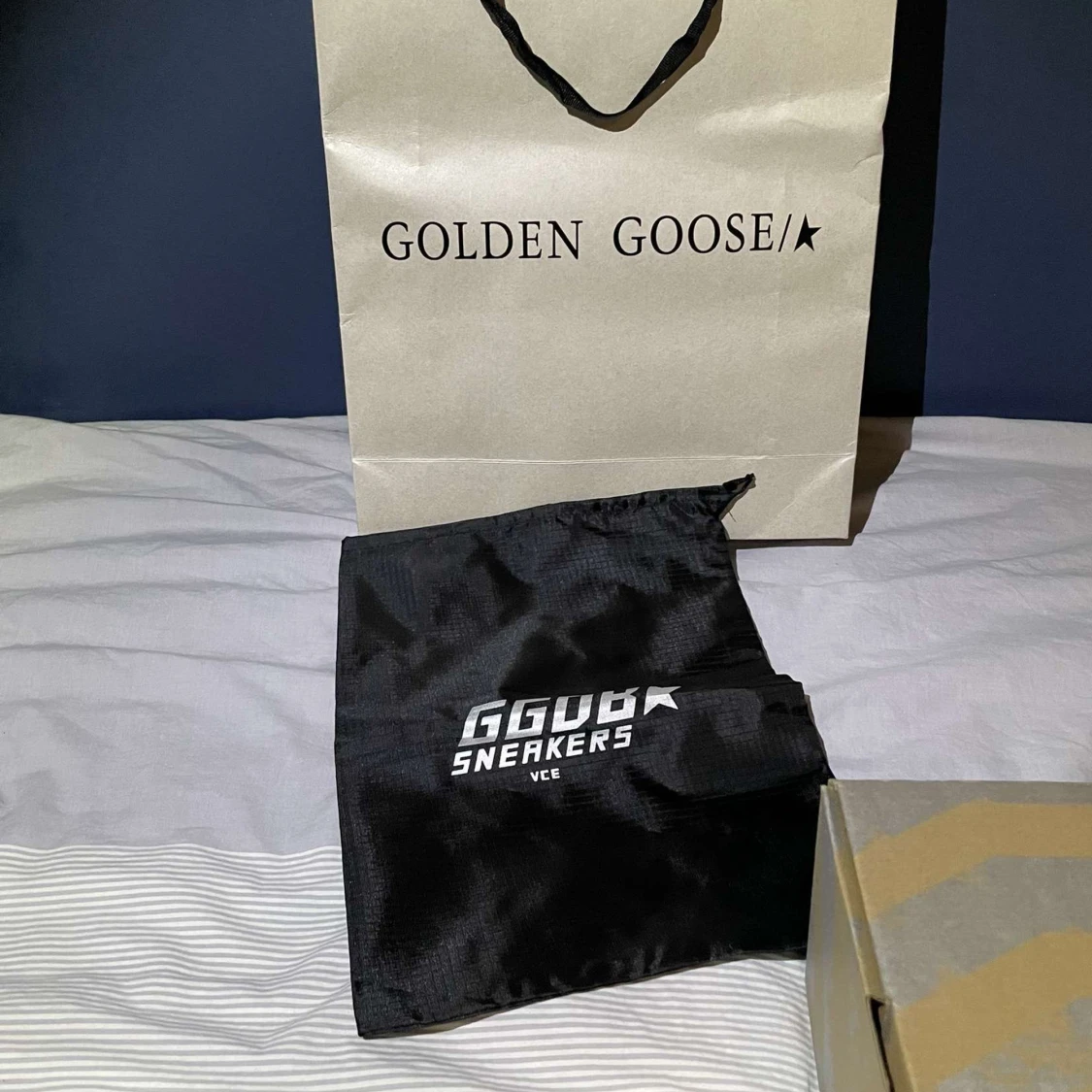 Vita sneakers från Golden Goose - 92