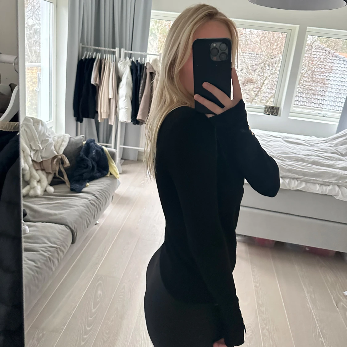 Svart långärmad tröja från Zara - 92