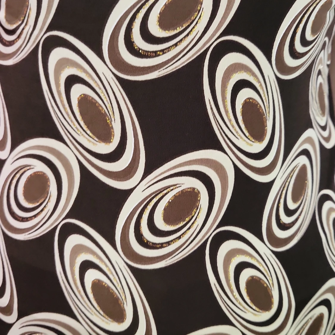 Mönstrad axelbandslös klänning - 91