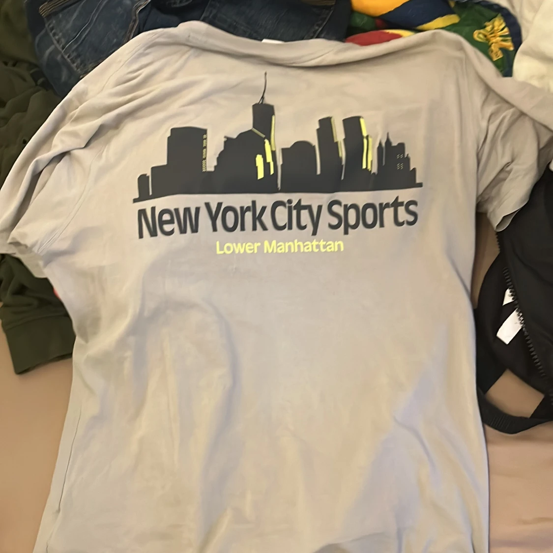 Grå t-shirt med New York City Sports-tryck - 90