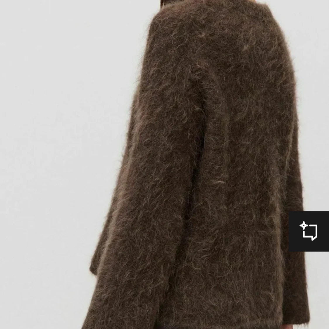 Brun fluffig tröja - 90