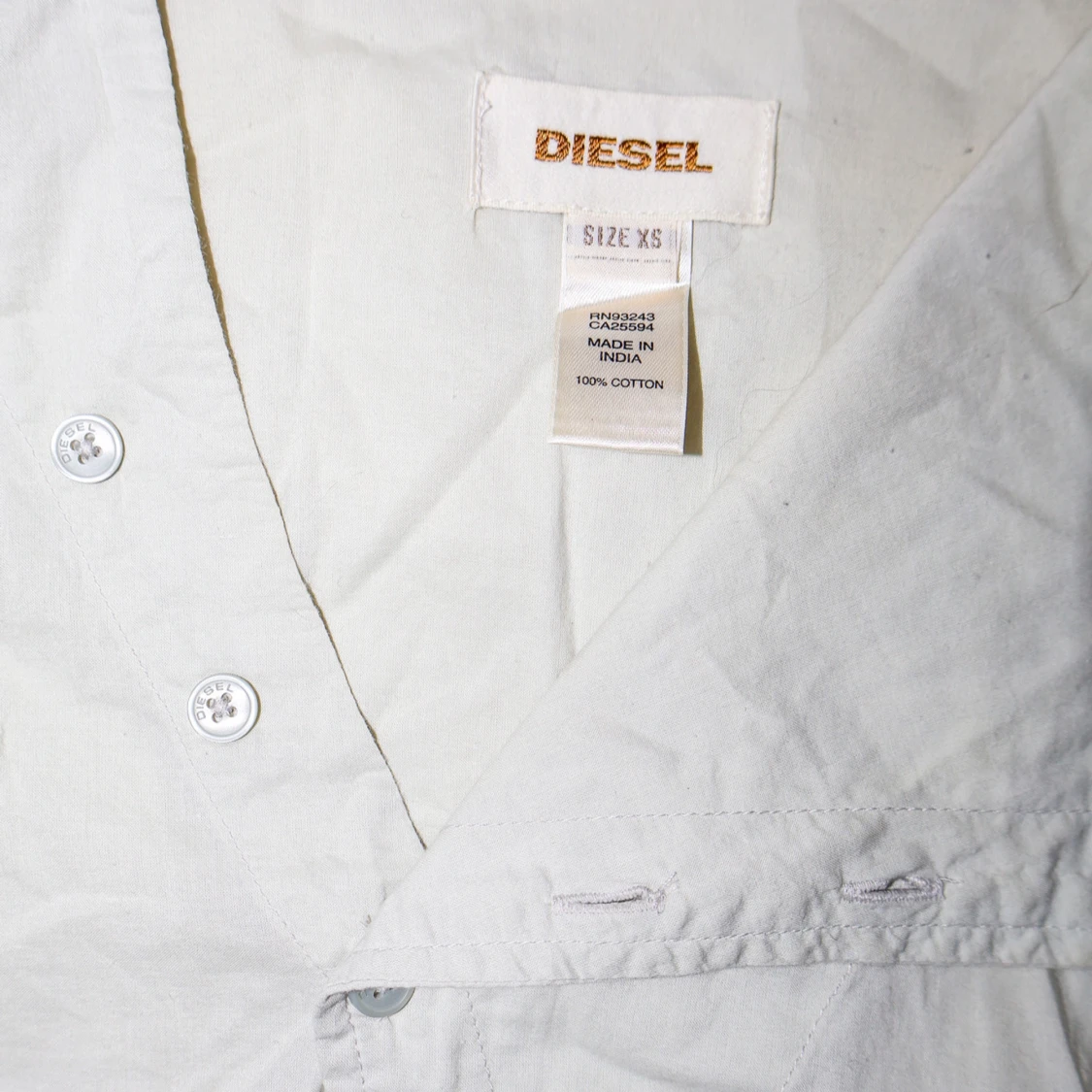 Vit/ ljusgrå skjorta från Diesel