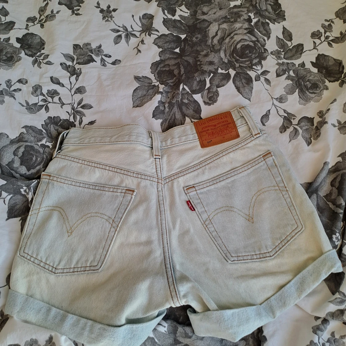 Levsi shorts  - 90