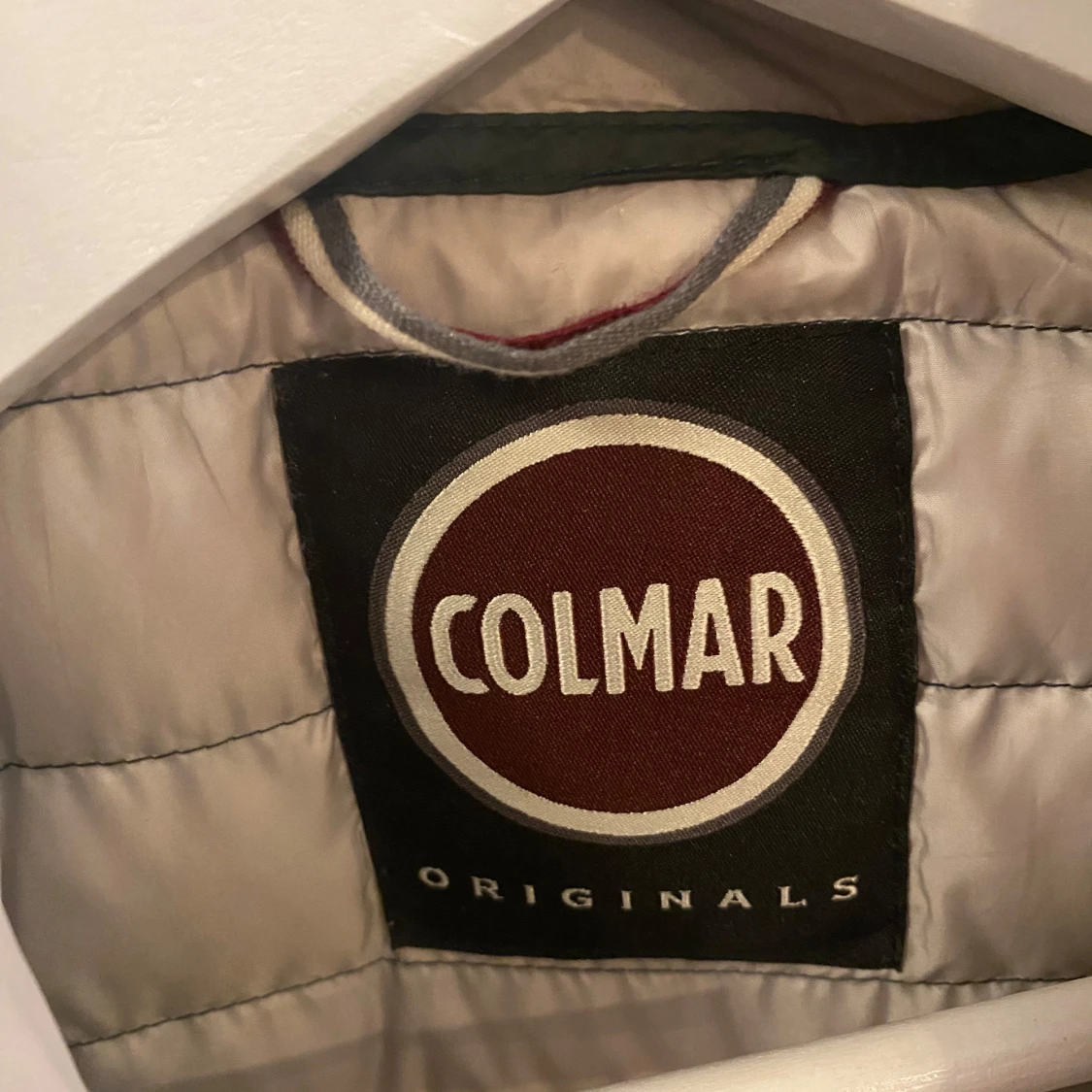Colmar Sporty hooded downjacket - Oanvänd jacka i strl 48 - 92