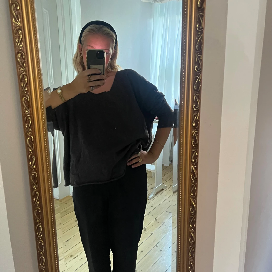 supergullig brun tröja mee vingar i ryggen🤎🤎 - 91