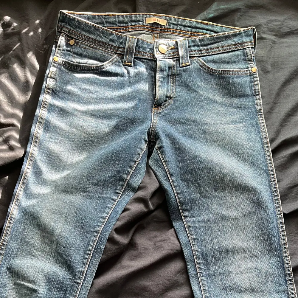 Midja: 74cm innerben: 74cm. Jeans & Byxor.