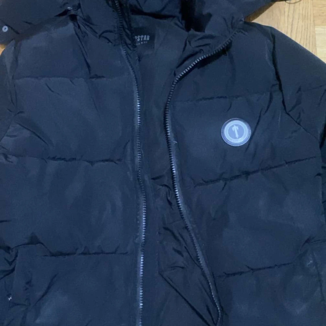 Svart pufferjacka från Trapstar - 90