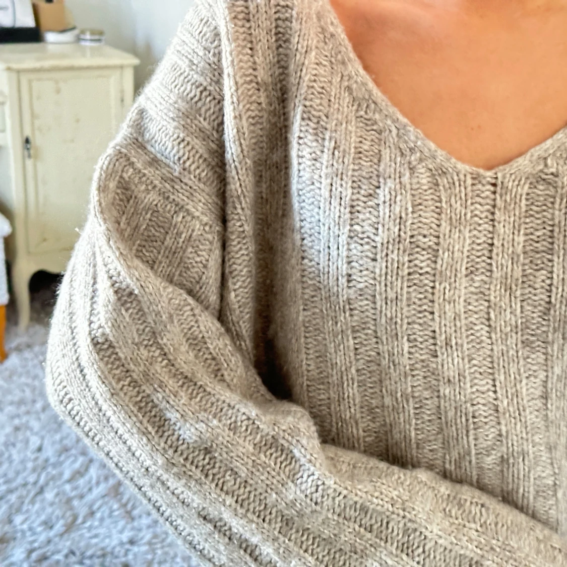 Beige stickad croppad tröja - 90