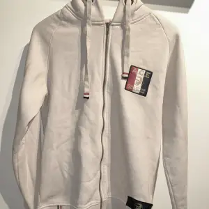 Zip hoodie från Who’s A.C.E.  Nästan oanvänd! Kom FM för frågor / fler bilder :)