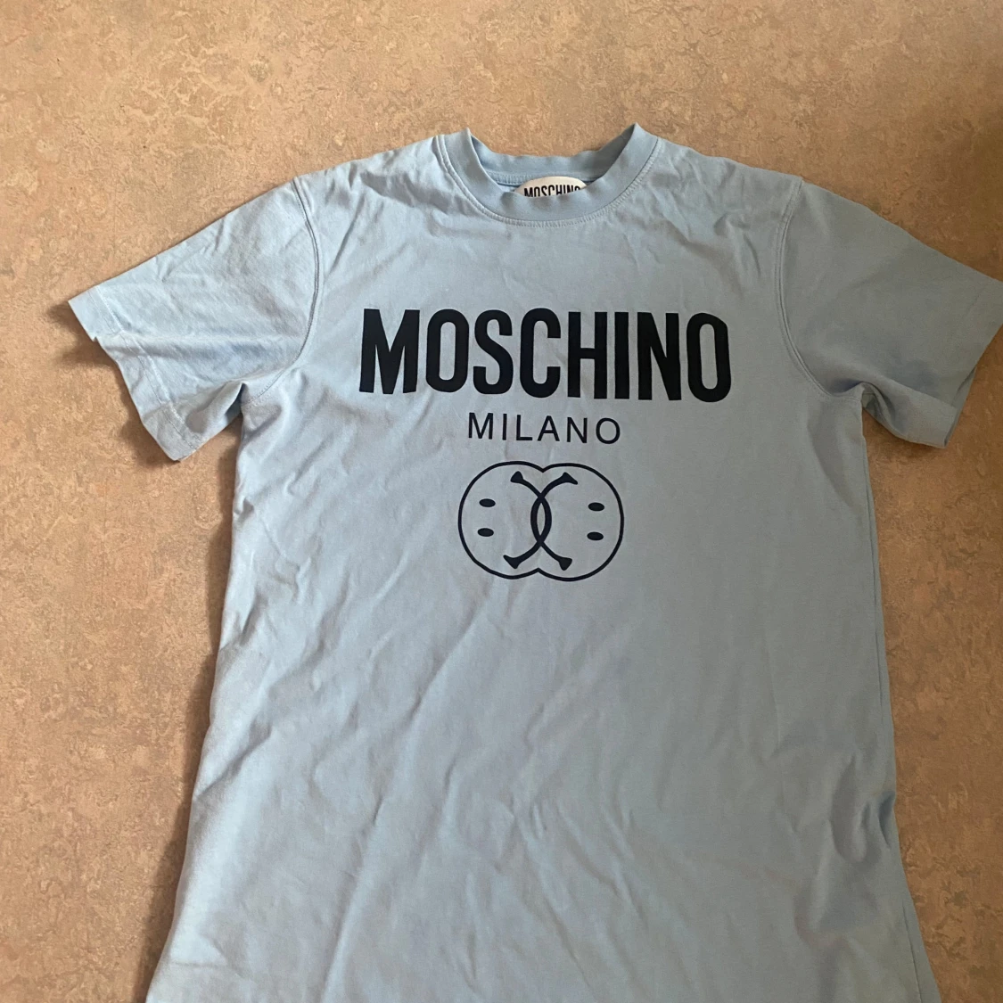 Moschino tshirt