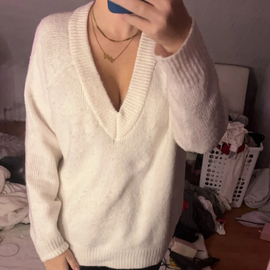 Vit stickad tröja 