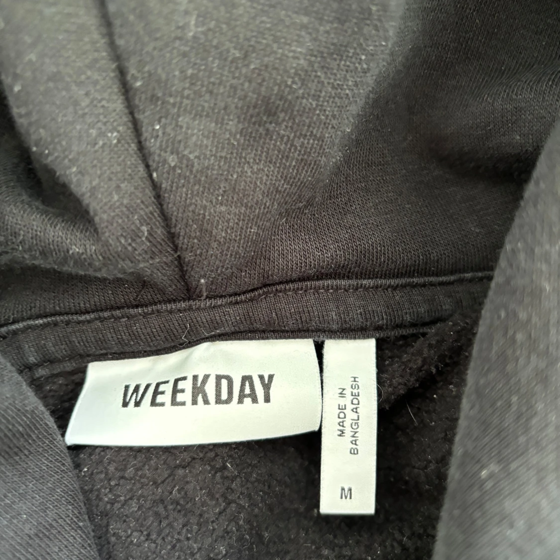 Svart zip hoodie - 92