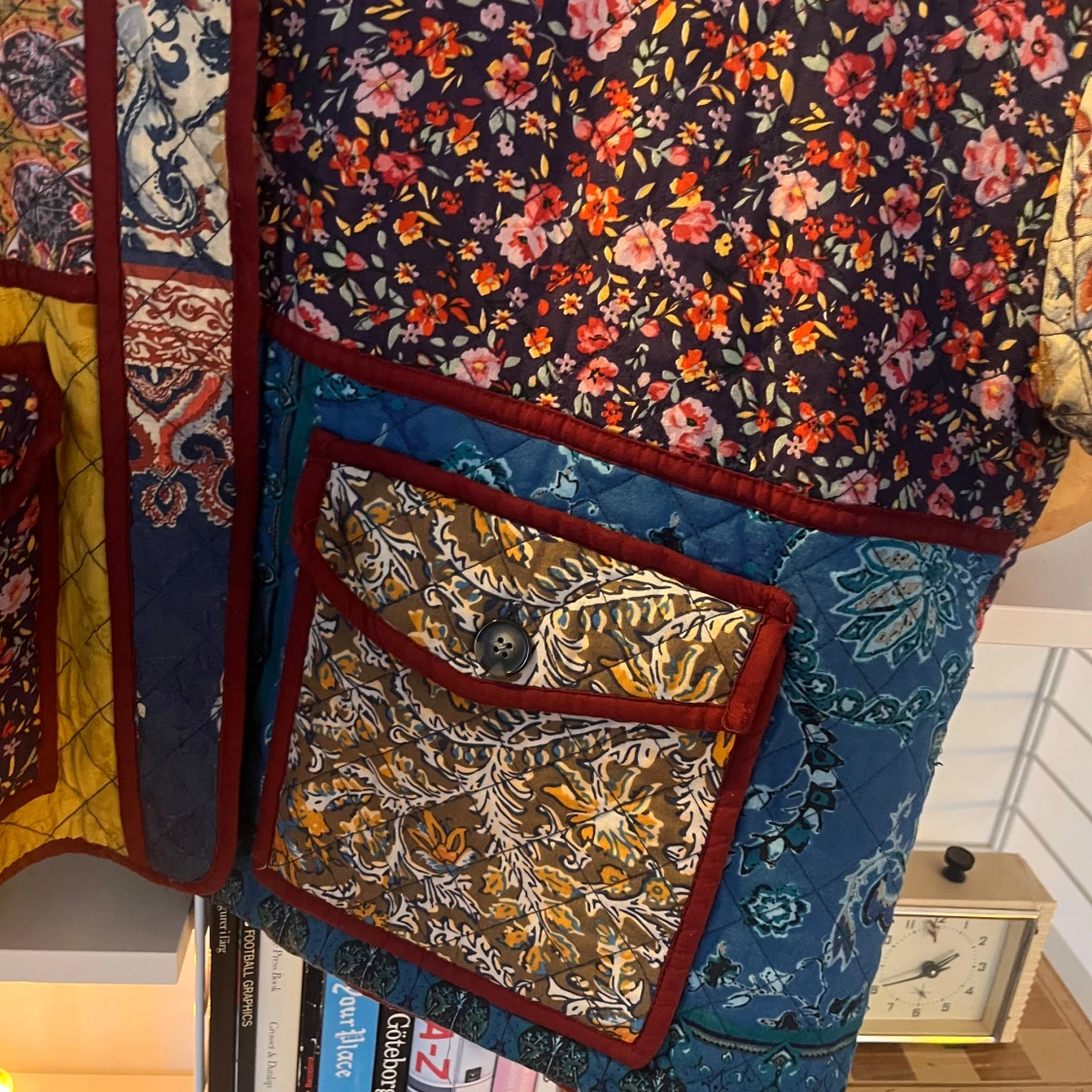 Färgglad quiltad jacka från Zara - 92