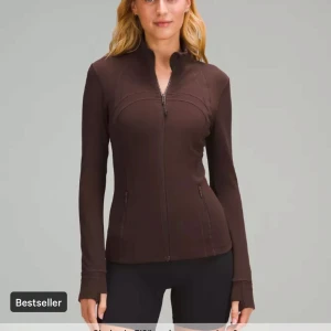 Söker denna!! - SÖKER DENNA JACKA I STORLEK S!! 