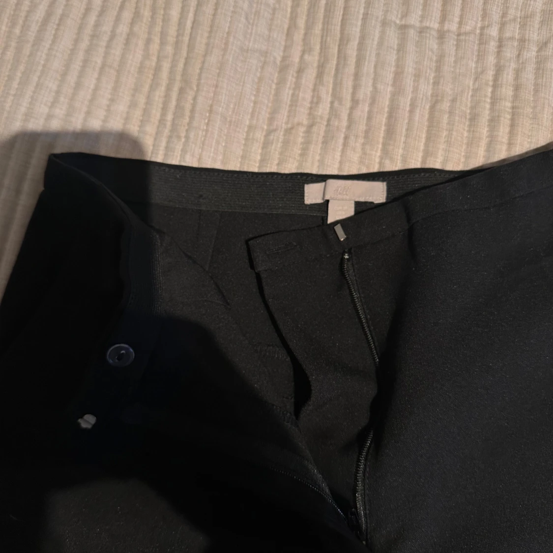 Svarta kostymbyxor - 91