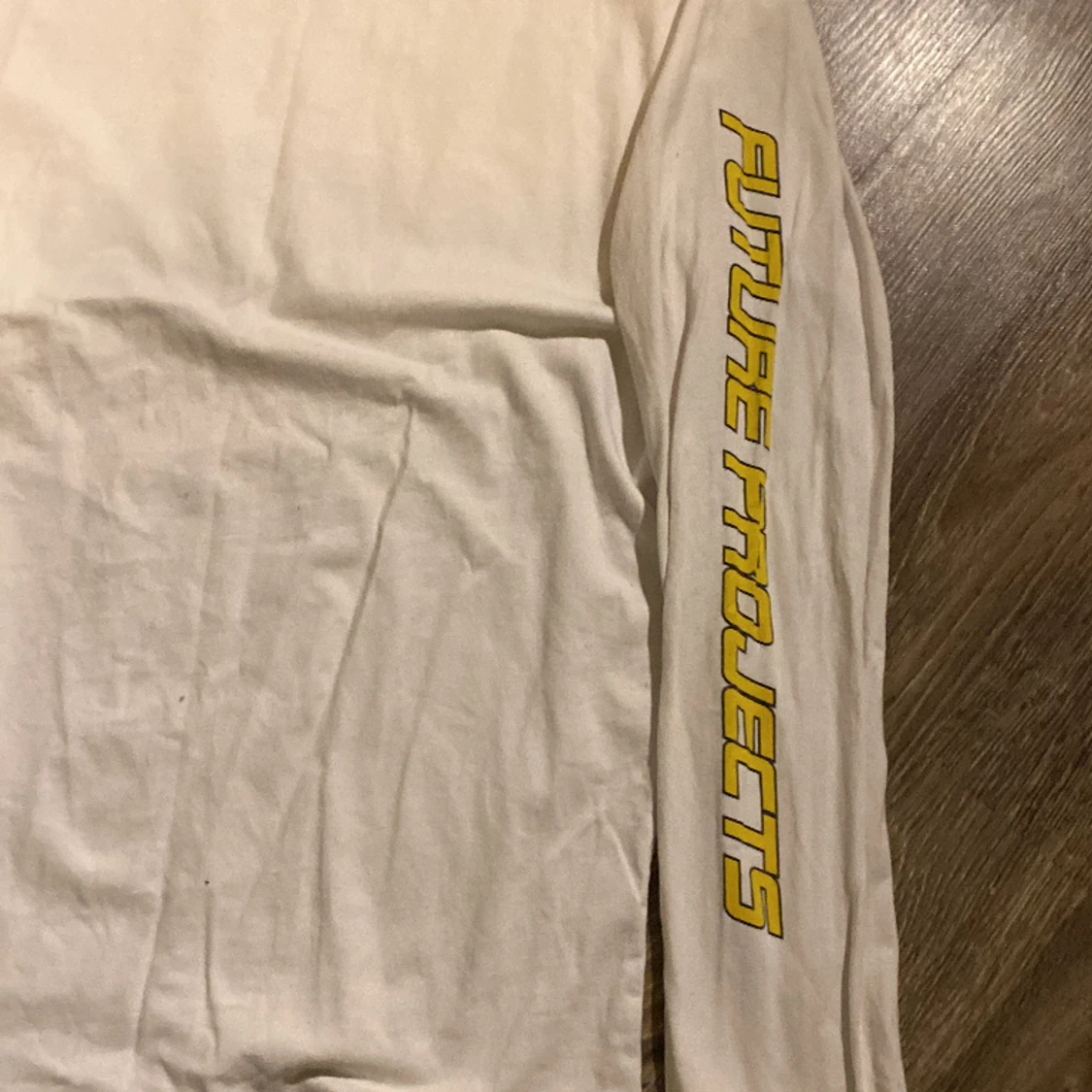 En tunn lång utan huva tröja - 91