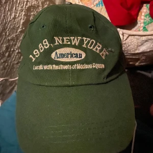 Keps - Köpt i Bangkok inte använd mycket