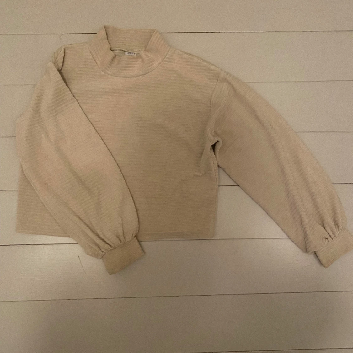 Beige långärmad tröja