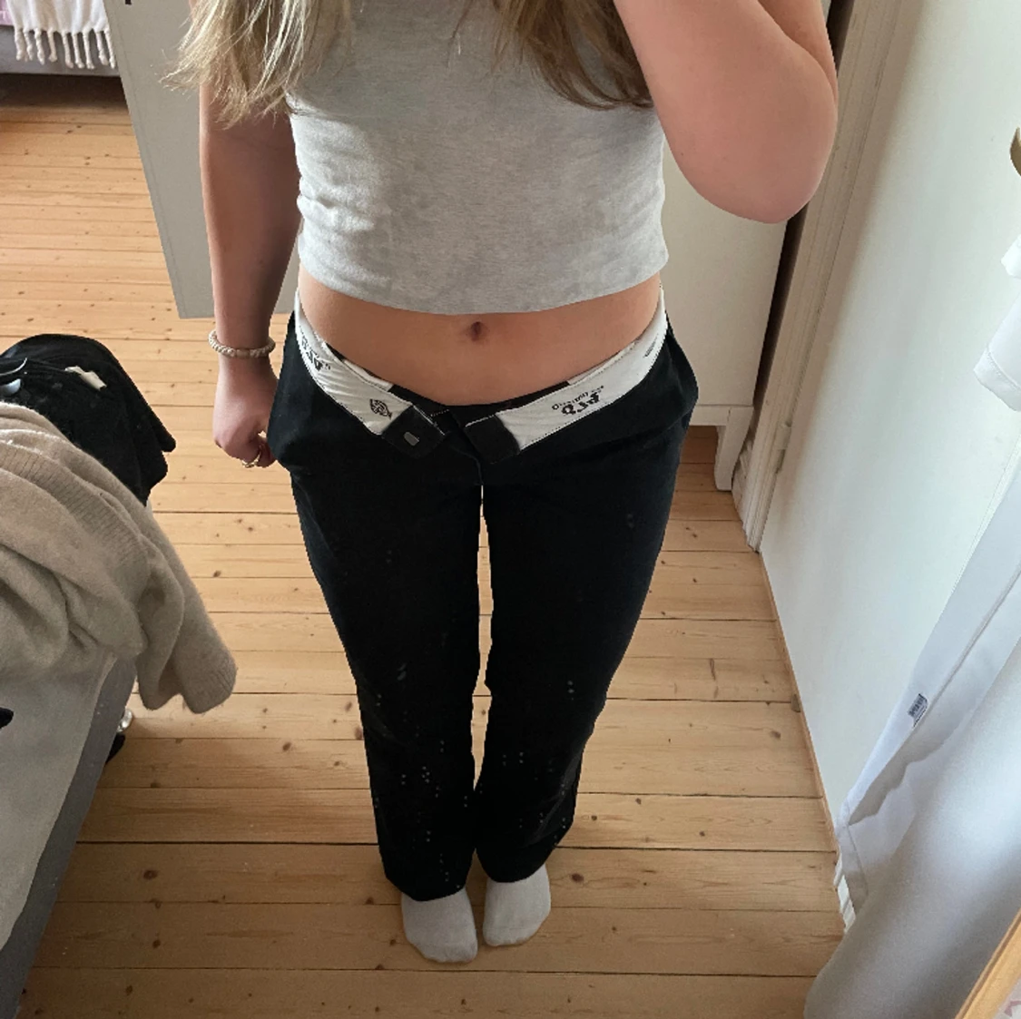  Lågmidjade dickies/kostymbyxor