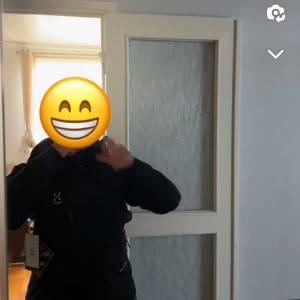 Haglöfs astral - Helt ny haglöfs astral vindjacka med prislapp. Ord pris 4000kr. Pris kan diskuteras.