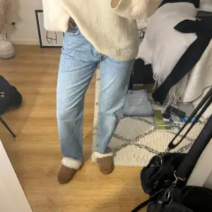 Jeans från Gina, uppklippta så passar 160cm