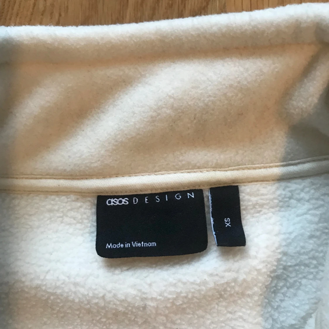 Fräsch vit half zip från Asos Design (XS) - 90