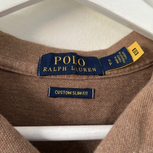 Ralph Lauren piké  - En riktigt fet Ralph lauren pike perfekt till sommare endast 699kr prutbart pris skick 10/10 inga skavanker