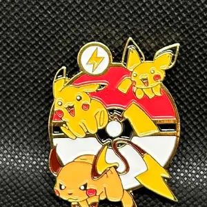 Pokemon pikachu evolution brooch