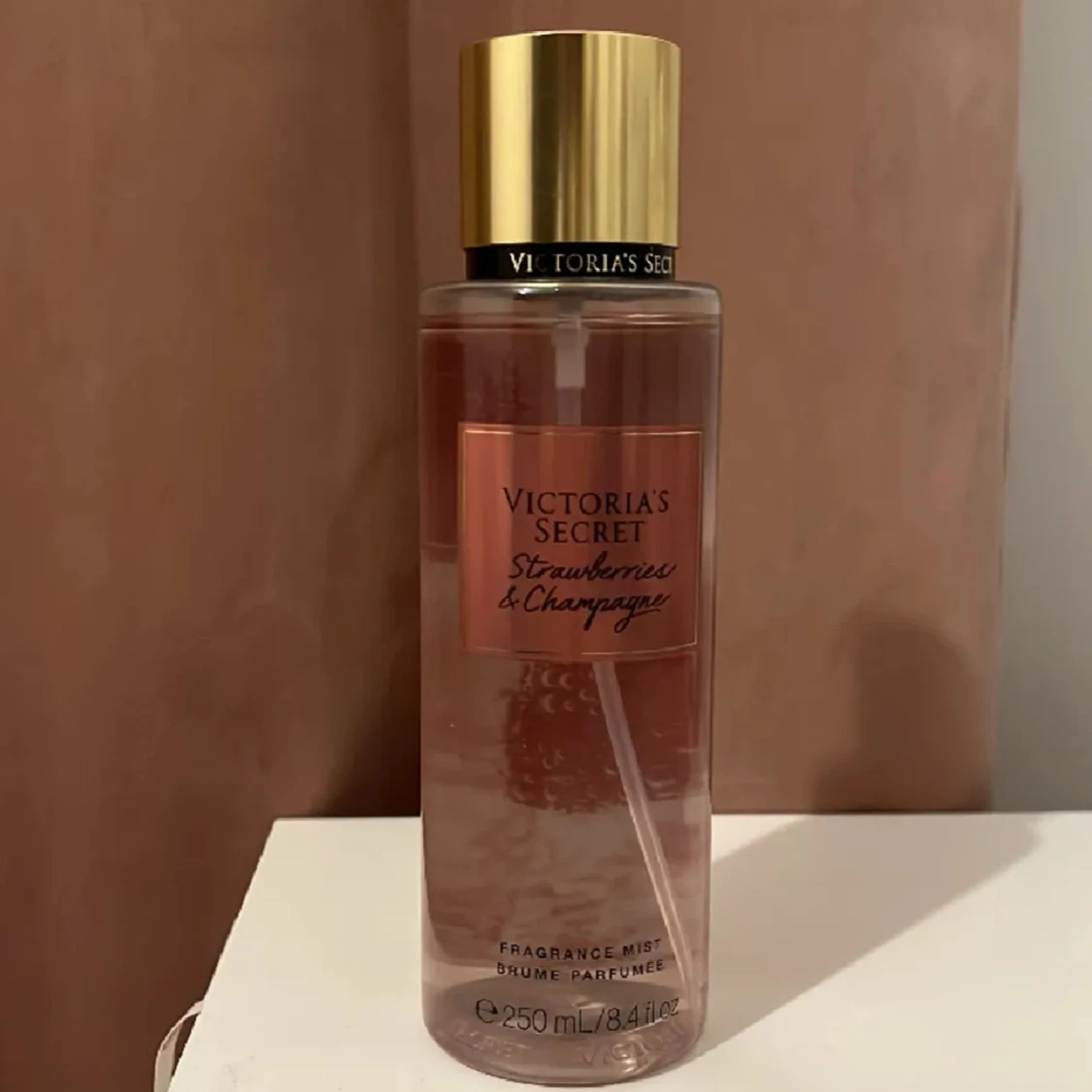 Strawberry & Champagne- vs limited edition  - 90