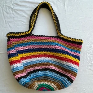 Virkad väska  - Handgjord Virkad väska från Marocko 🇲🇦  Nyskick! Frakt ingår inte 🌸✨