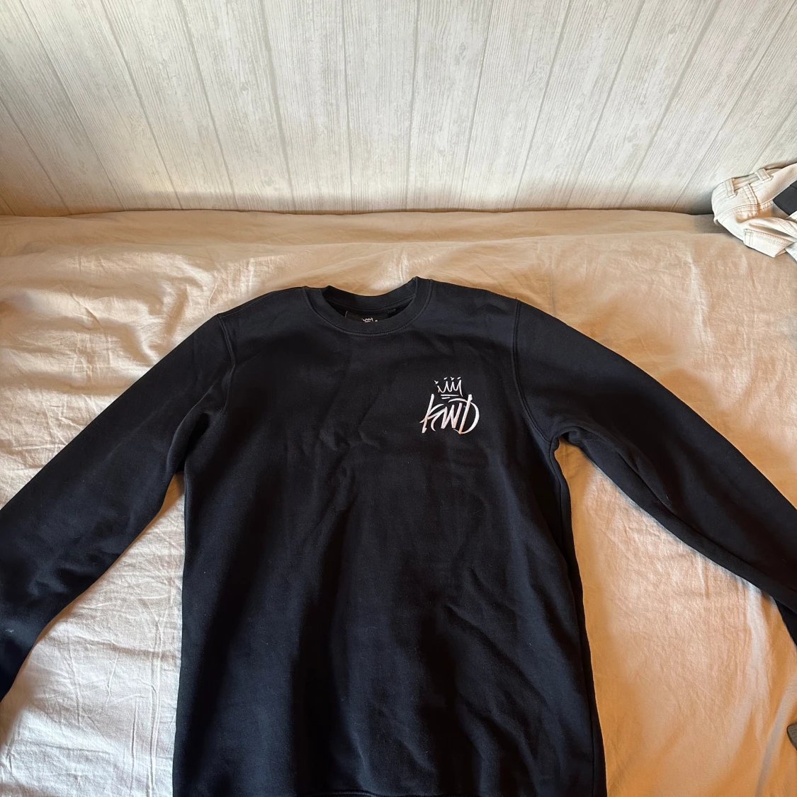 Svart sweatshirt