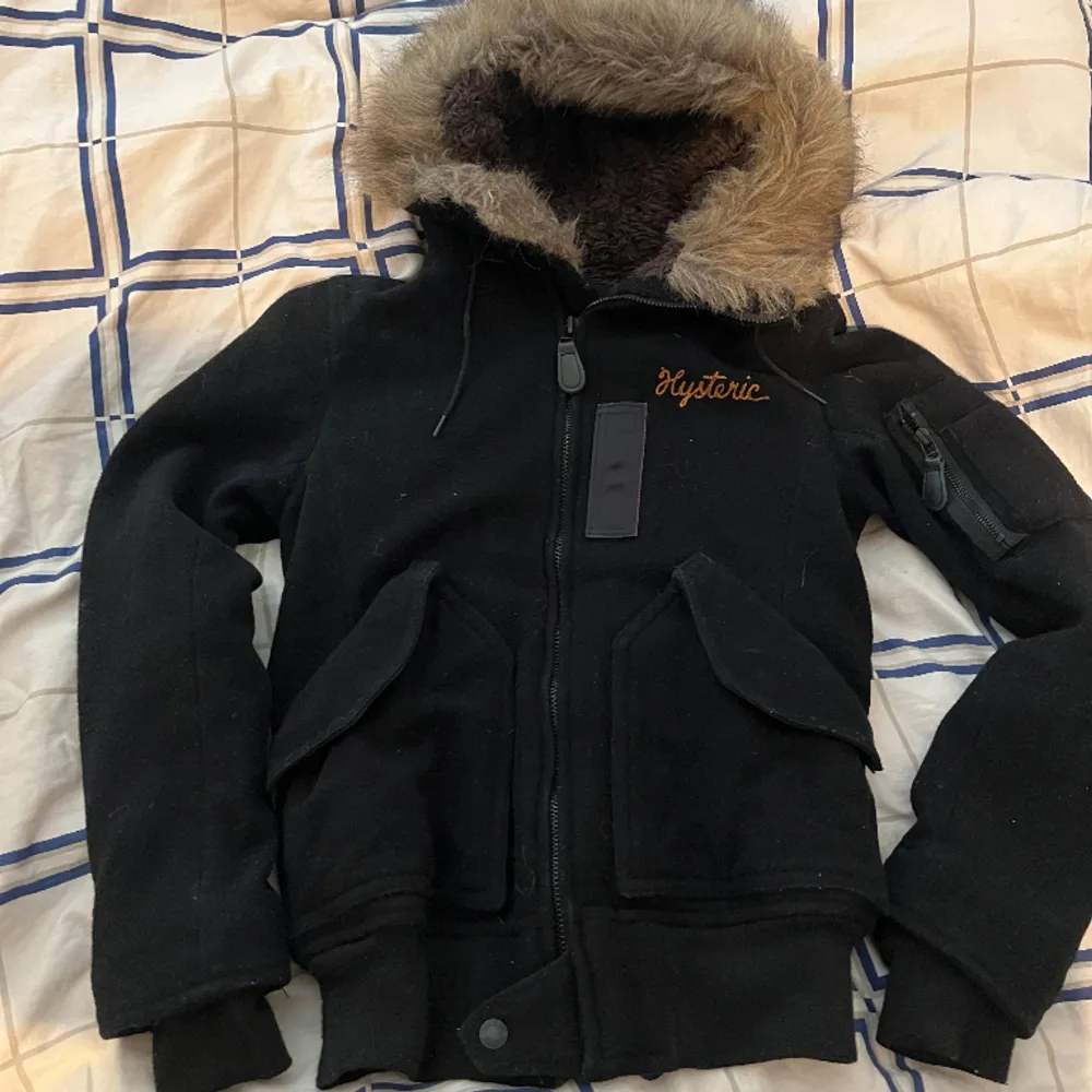 Hysteric Glamour Fur Hoodie, Condition 10/10 Marked Size is FREE which is Small. Great spring piece. Can be used as a jacket aswell. Hoodies.