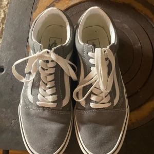 Vans grå  - Använd 2 gånger 