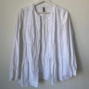 Skjorta - Skjorta från Veromoda