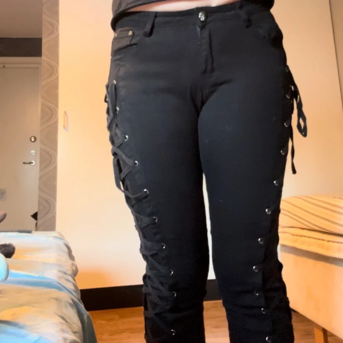 Byxor med snören - 1