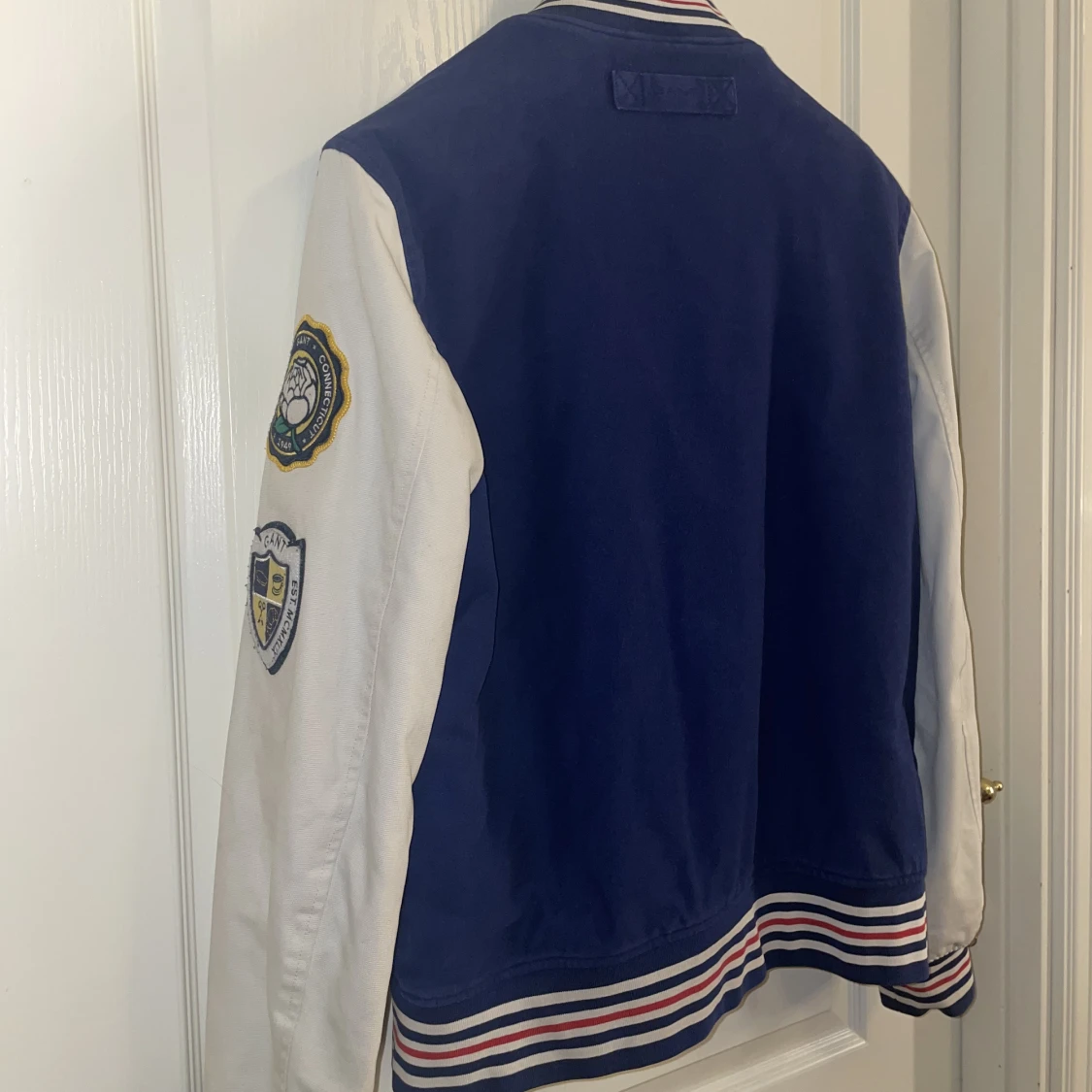 Gant bomberjacka  - 90