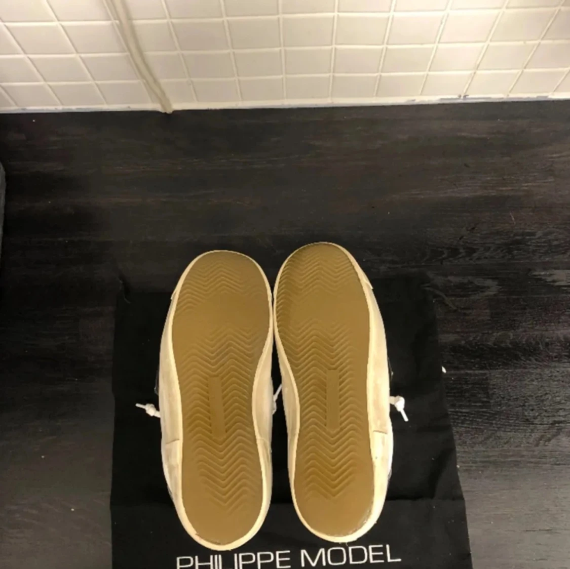 Philippe model  - 91