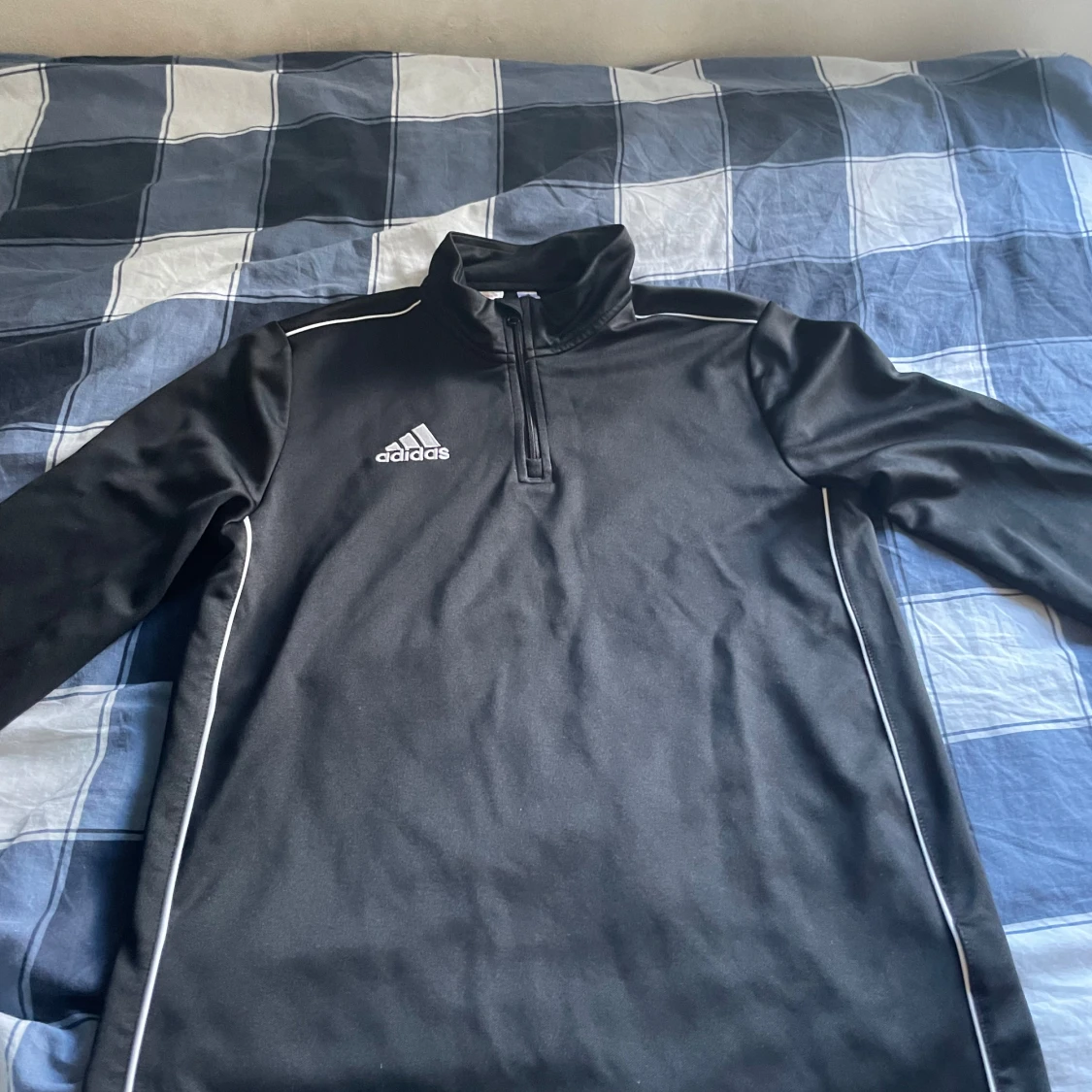 Adidas träningströja - 90